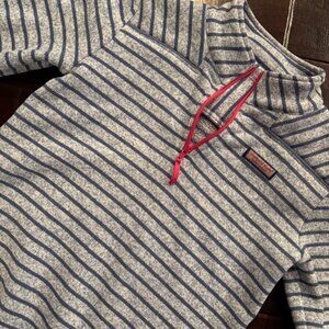 Vineyard Vines dark gray heather with blue stripe fleece shep shirt pink trim.